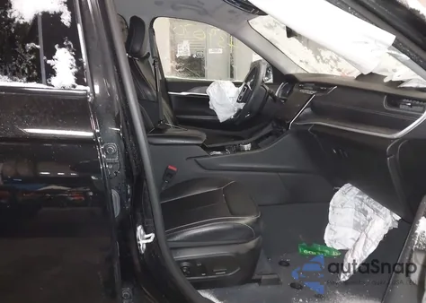 2023 Jeep Grand Cherokee Limited z USA, uszkodzony, nr VIN 1C4RJHBG5P8743102